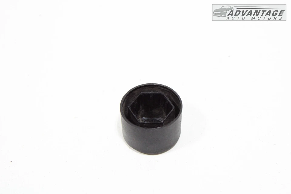 Volkswagen Golf Alltrack 2017-2019 llanta tuerca perno tapa moldura OEM Foto 2 de 4