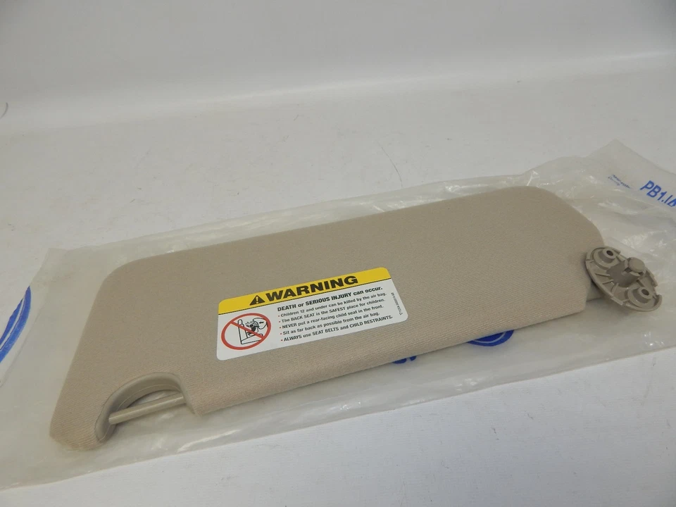 Nuevo conjunto de parasol lado derecho parasol Mercury Cougar 2000-2002 OEM Foto 2 de 3