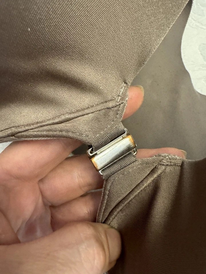 Sujetador Soma Talla 34DDD Desaparecimiento Trasero Cobertura Completa Cierre Frontal Marrón Topo Foto 2 de 4