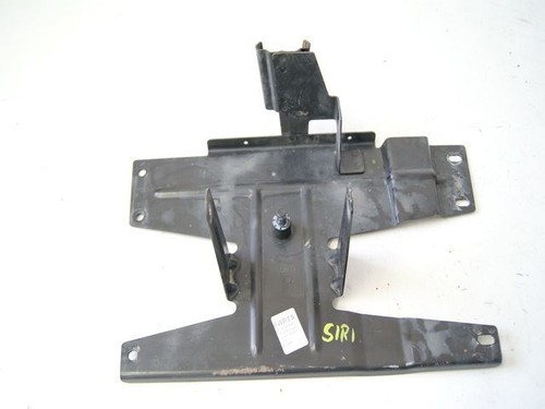 BMW C1 125 EXECUTIVE HALTERUNG ABS PUMPE HALTER TRÄGER