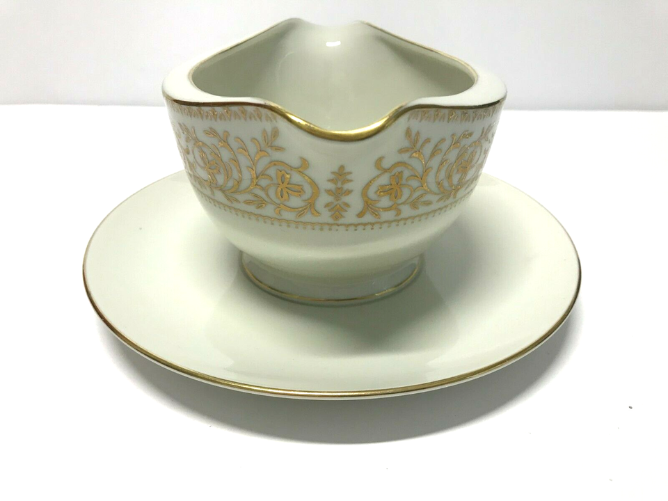 VOLITA Gravy/Sauce Boat w/Attached Plate Guild Fine China Gold Border