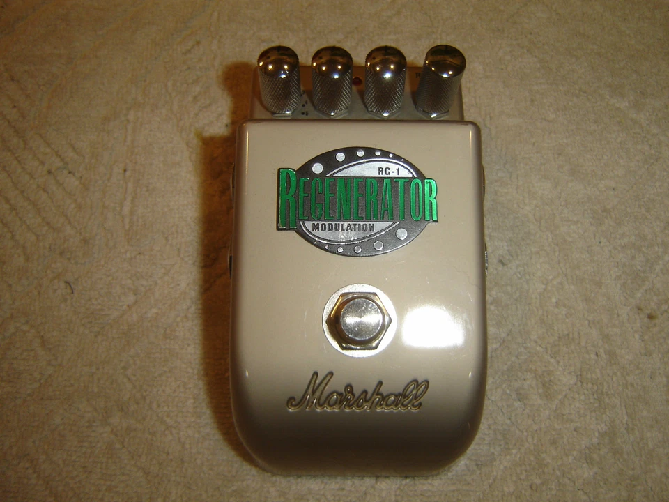 Marshall RG-1, Regenerator Modulation Chorus Flanger Phaser V Vibe, Guitar Pedal - Image 2 of 4