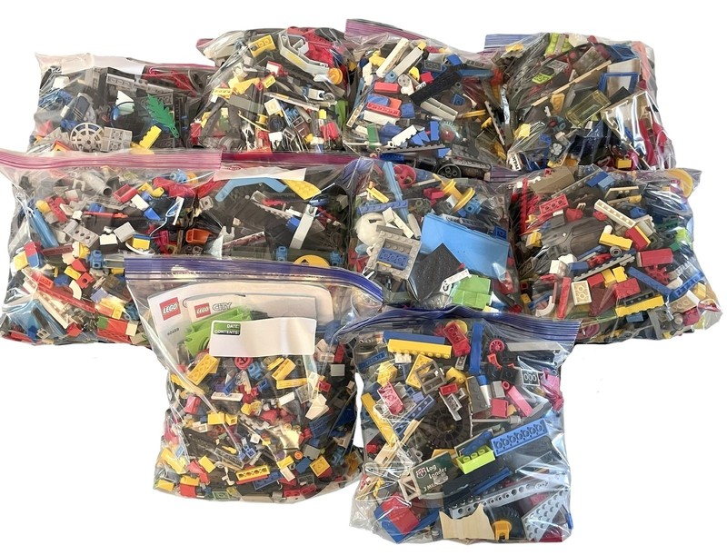 Lego Lot of 25 Pounds w/ Star Wars + Ninjago + Vtg Pirate & Coast Guard + More