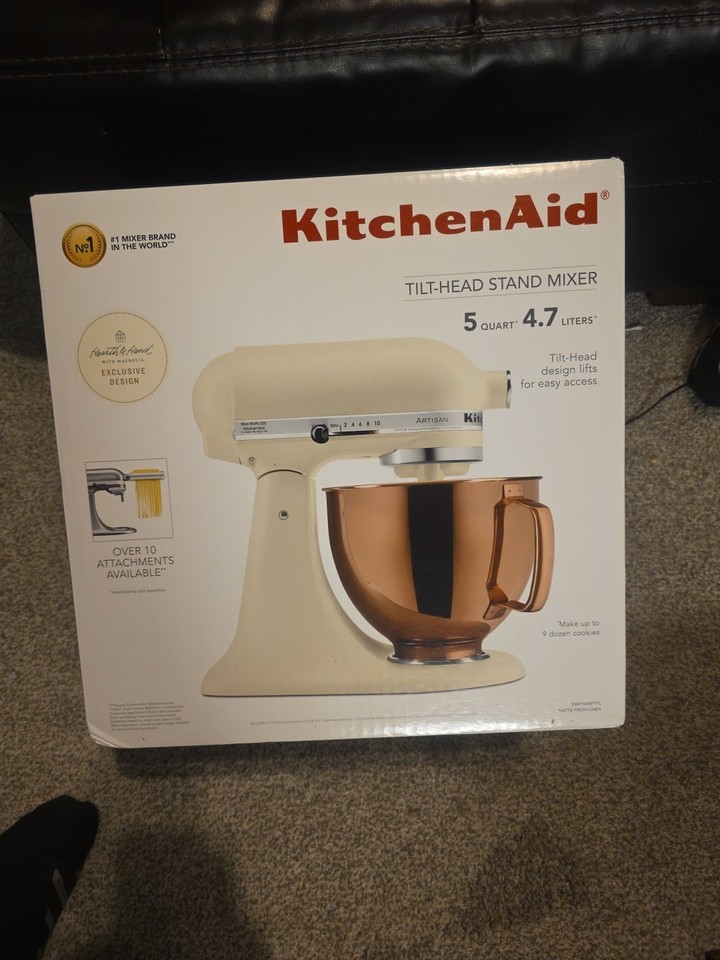 KitchenAid 5 Quart Stand Mixer KSM156MPTFL Fresh Linen Copper Bowl ...