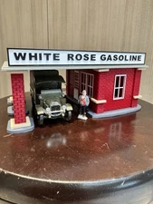 O Scale “Old Style Gas station #2