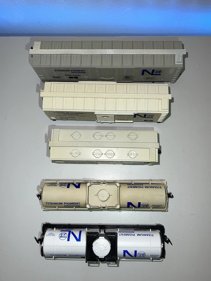Lote mixto de 5 vagones de tren escala HO “División de pigmento de titanio” National Lead Company Foto 2 de 4