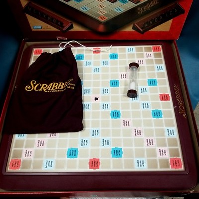 Scrabble Deluxe Turntable Edition Hasbro Original Box