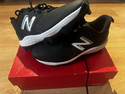 New Balance Fresh Foam 3000 v6 Low Baseballschuhe Kunststoff Schwarz/Weiß 44,5