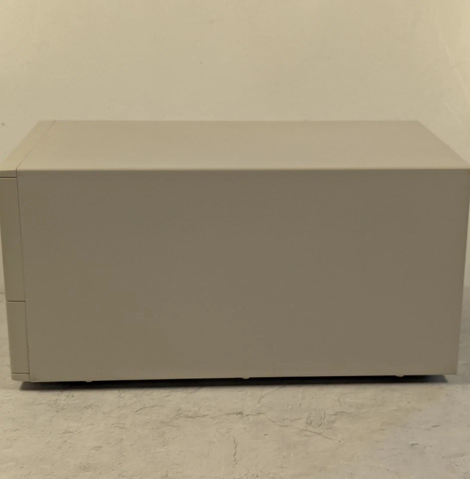 Quantum SDLT 600 External Tape Drive TR-S34BX-YF LVD - Image 4 of 4