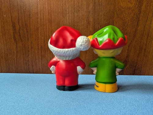2 LITTLE PEOPLE Santa Claus and Elf hands on hips, 2013 Mattel - Picture 2 of 4