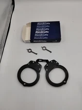 Smith & Wesson Model M100-1 Blued Black Handcuffs + 2 Keys