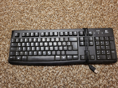 Logitech K120 USB Tastatur Keyboard