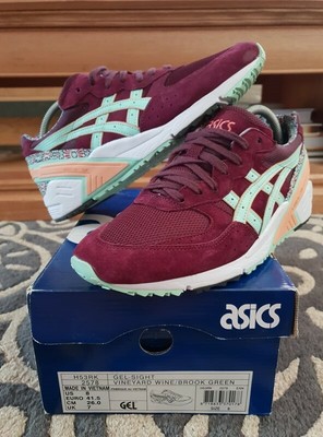 asics overkill desert rose