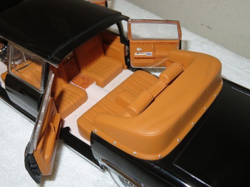 1966 MERCEDES-BENZ 600 OPEN TOP VERSION OPENING DOORS & HOOD 1:18 SUN STAR READ. - Picture 11 of 15