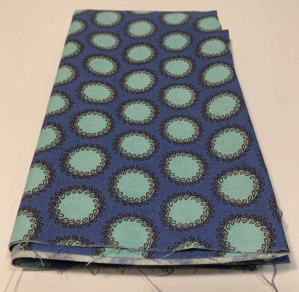 Amy Butler Soul Blossoms Laurel Lunares Azul AB-61 Raro 42x24 Acolchado Corte Tela Foto 2 de 4