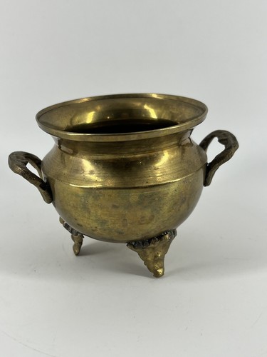 Vtg Solid Brass Cauldron Pot Made In India 2.75” - Picture 3 of 9
