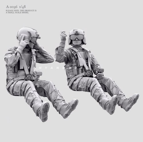 1:35 50mm resin figure model 2 modern helicopter pilots Unpainted Unassembled - Picture 1 of 1