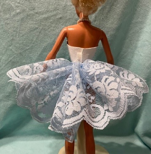 EXTRA FULL BLUE LACE SKIRT HANDMADE ORIGINAL CLOTHES 4 FASHION DOLLS - Picture 3 of 4