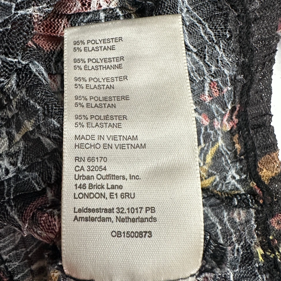 Top Free People We The Free para mujer con botones transparentes talla M floral grunge caprichoso Foto 4 de 4