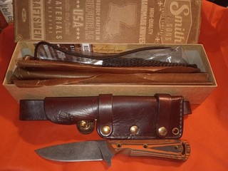 Smith & Sons Knife Co Comanche Leather Sheath Orange/Black G 10 Bushcraft