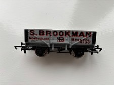 Hornby Railway R6300 Plank Wagon S Brookman ‘30’