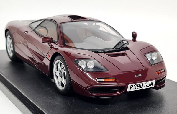 Gtspirit 1/18 Mclaren F1 1992 Burgundy Rowan Atkinsons Car Resin Scale Model Car-image