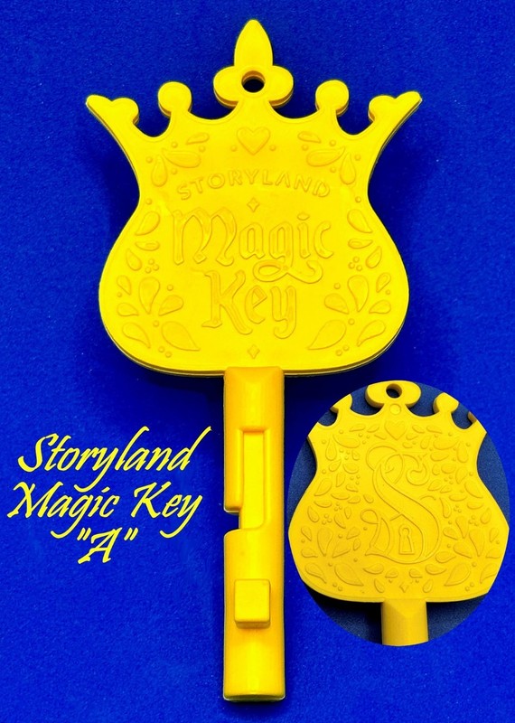 ✨ StoryLand Yellow Magic 👑 Zoo Key 🔑 -- Talking StoryBook ✨ Zoo Key Style