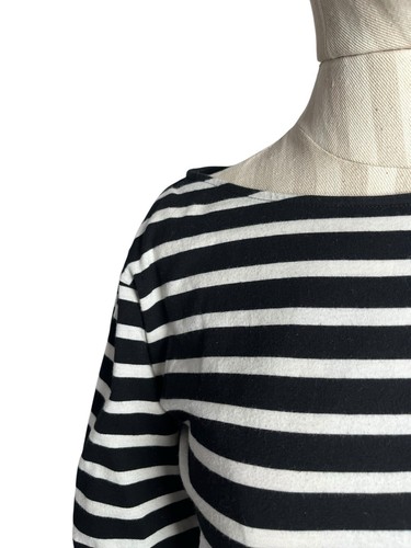 Saint Laurent Paris Striped Long Sleeve Top with Crystal Star - Picture 5 of 15