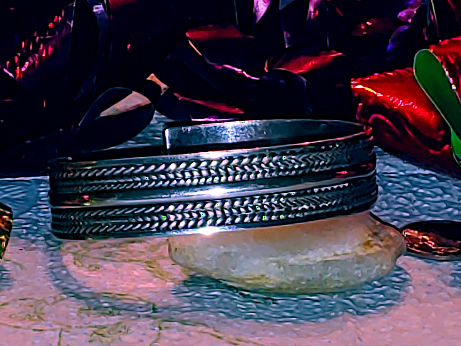 Sterling Silver Wheat Patterned Twisted Wire Text… - image 2