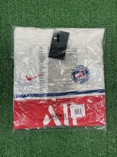 Lionel Messi Paris Saint-Germain Mens 2XL Nike Name & Number White