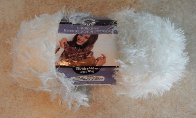 New Loops & Threads Luxurious Fur Yarn DOVE #17001 White Shiny Sparkly