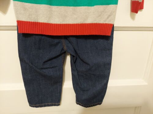 Set maglione a righe e jeans blu nuovo con etichette The Childrens Place Boy taglia 9-12 mesi - Foto 4 di 8