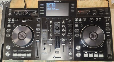 Pioneer DJ XDJ-RX '16年製 中古良品 Decksaver付き Pioneer DJ XDJ-RX '16年製 中古良品 Decksaver付き