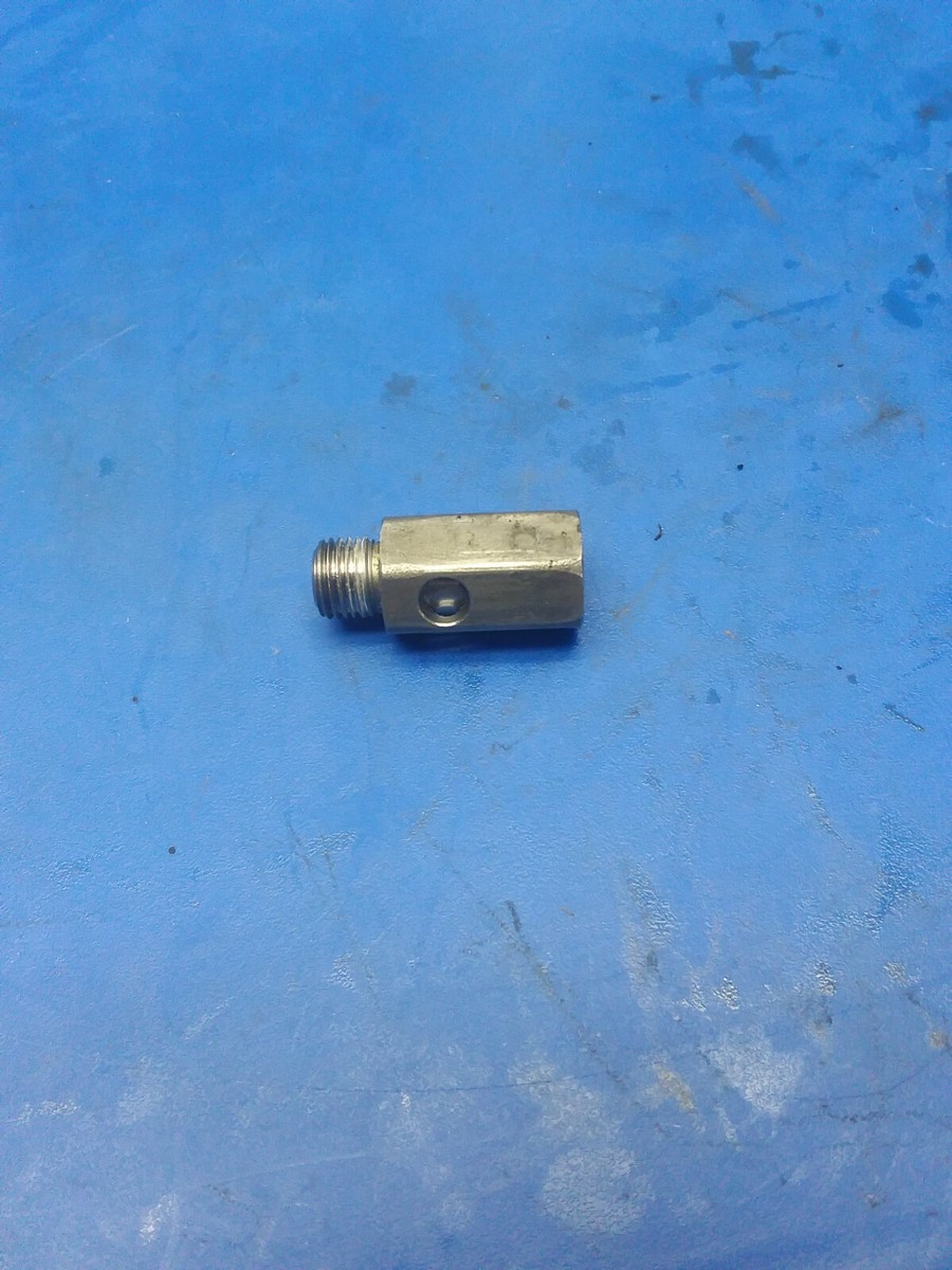 1995-1997 Kawasaki Ninja ZX6E ZX-6E oil pressure release
