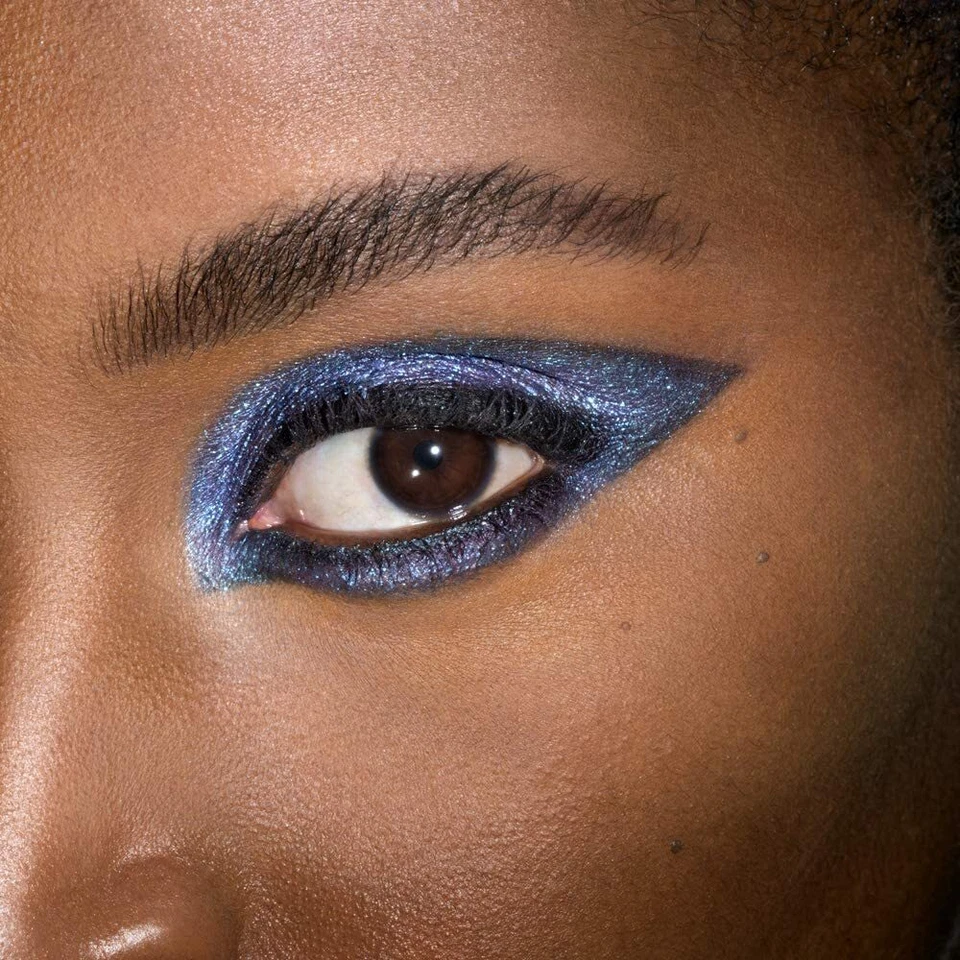 REVLON ColorStay Glaze Stick Long Lasting Matte Eye Shadow 1.4g *CHOOSE SHADE* - Image 3 of 3