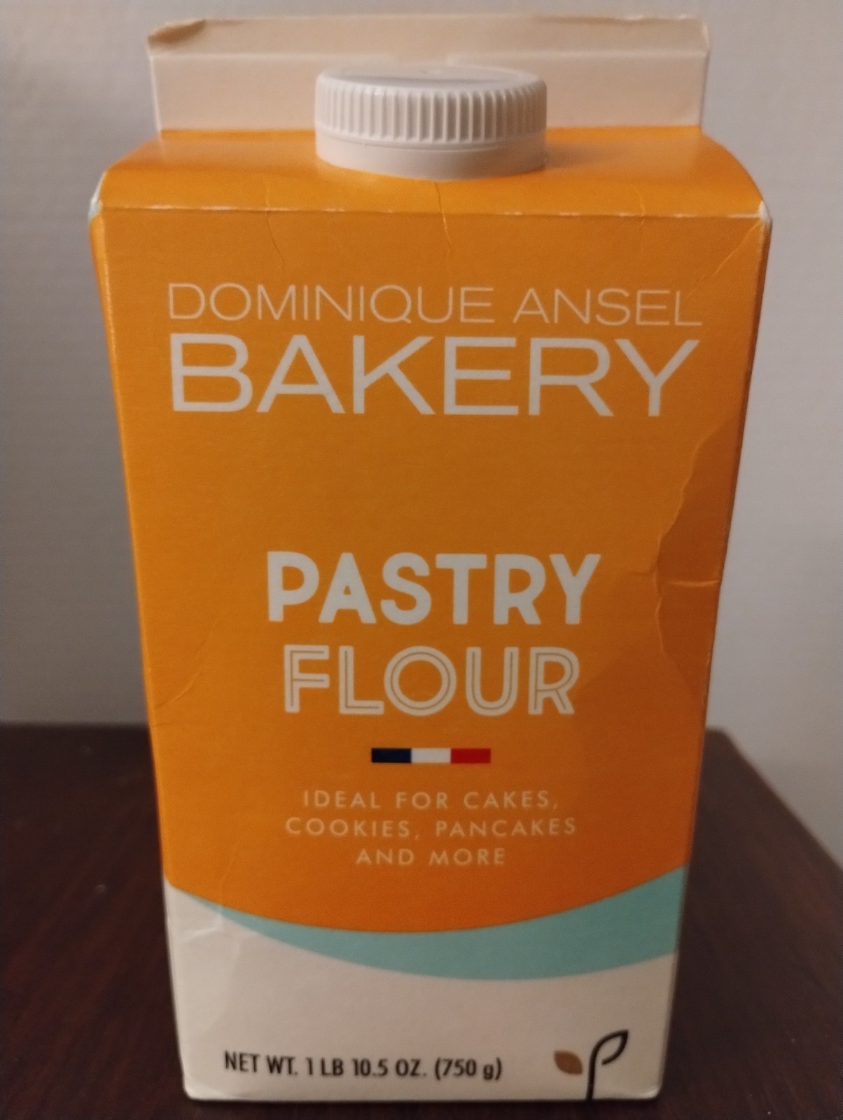 Fine French Pastry Flour, T55 Soft White Wheat Flour From France, 1.65lb Carton
