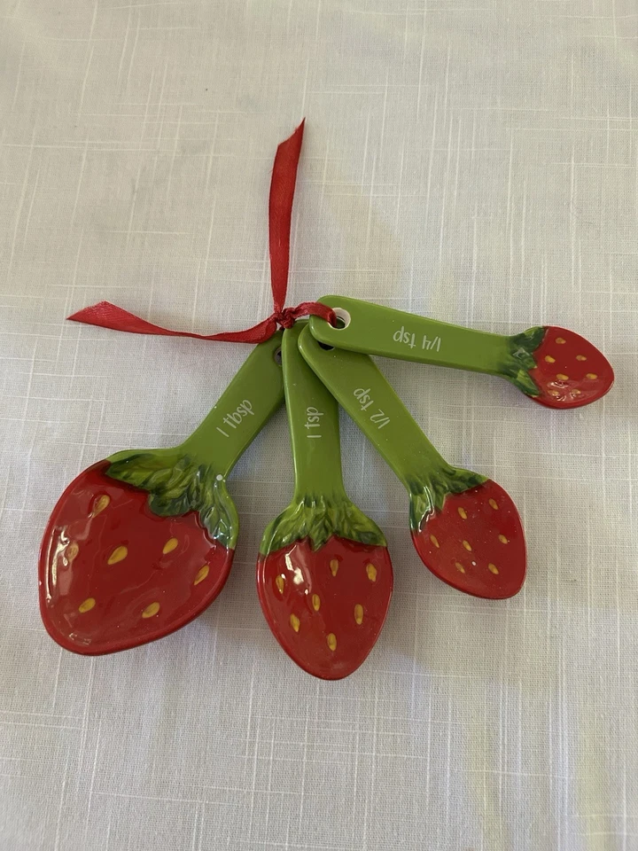 Strawberry Shaped Measuring Kitchen Spoons China Includes 4 Spoons - Image 3 of 4