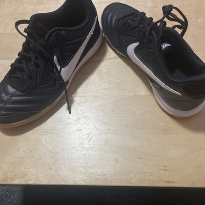Nike Gato Black White  hv9596-001 Indoor Soccer Shoes Size 6y