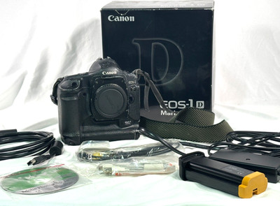 Canon EOS 1D Mark II DSLR Camera Body Plug in DC Coupler Original Box Works