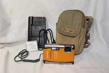 Olympus Stylus Tough 6000 Digital Camera 10 MP 2 Batteries Case Charger Card