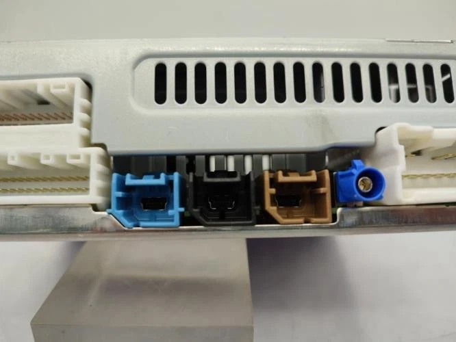 Autorradio original RENAULT SCENIC 4 281150974R - Imagen 4 de 4