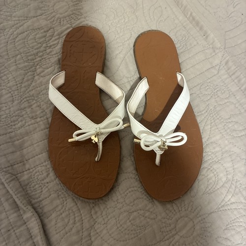 kate spade new york Women’s White Leather Thong Sandals Slip-On US 7.5 EU 37.5