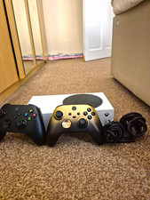 Microsoft Xbox Series S 512GB+2 Controllers With Minor Faults READ DESCRIPTION