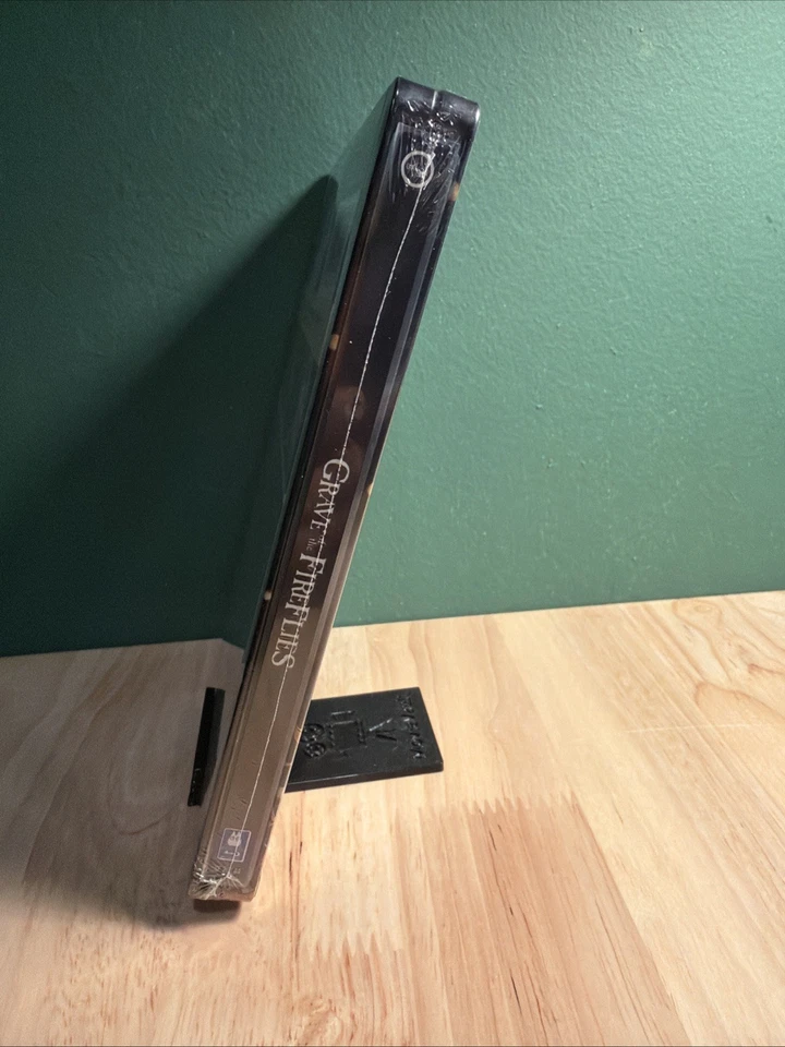 Grave of the Fireflies (1988) [Blu-ray SteelBook, Sealed] - Image 3 of 4