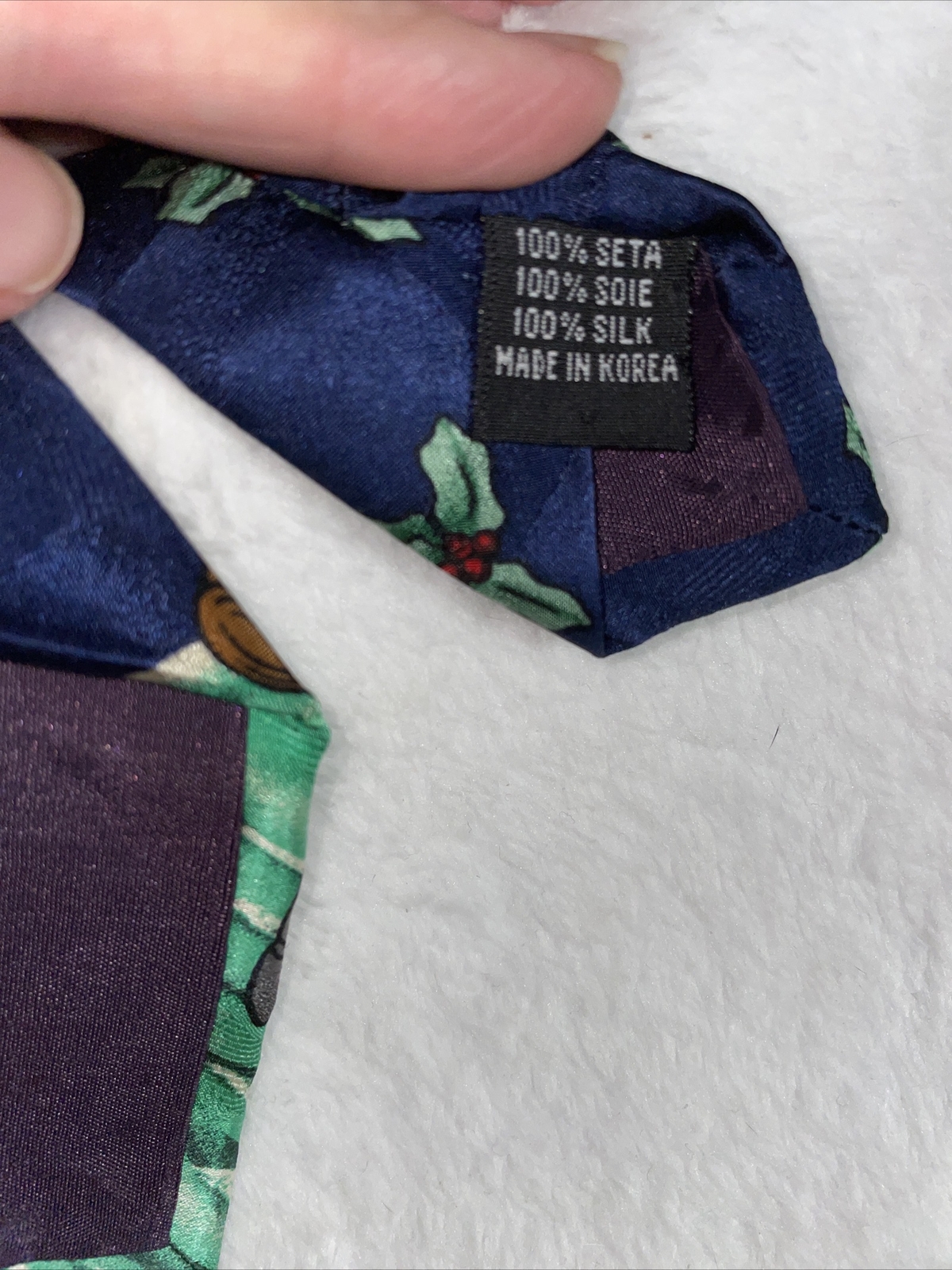 The Disney store Mickey Mouse and Pluto Christmas… - image 5