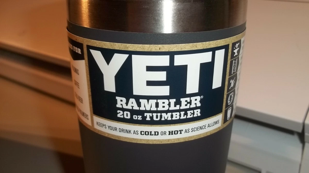 Yeti 20oz Tumbler [Charcoal]