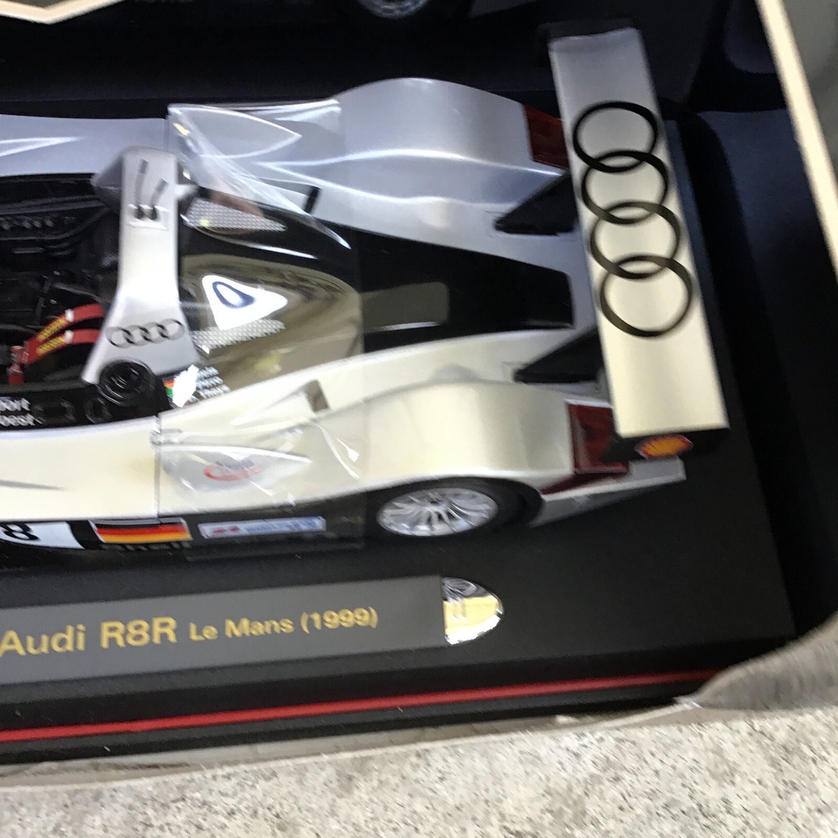 1:18 1999 AUDI R8R Le MANS #8 TEAM JOEST RACER DIECAST MODEL CAR