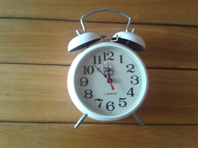 Wecker WAKE UP