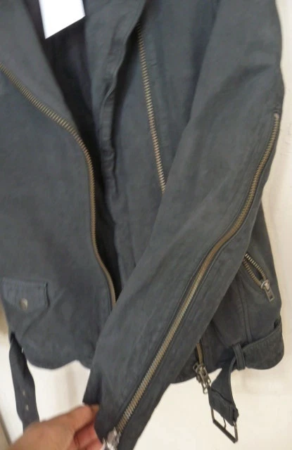 NUEVO CON ETIQUETAS MUUBAA Narayan Blusa Cuero Motociclista Chaqueta Minorista $625 Foto 4 de 4