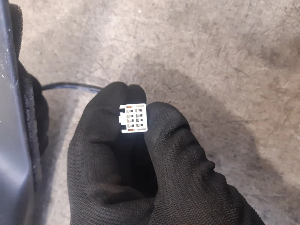 Espejo retrovisor lateral del conductor Mazda RX8 2006 E4012218 Foto 3 de 4